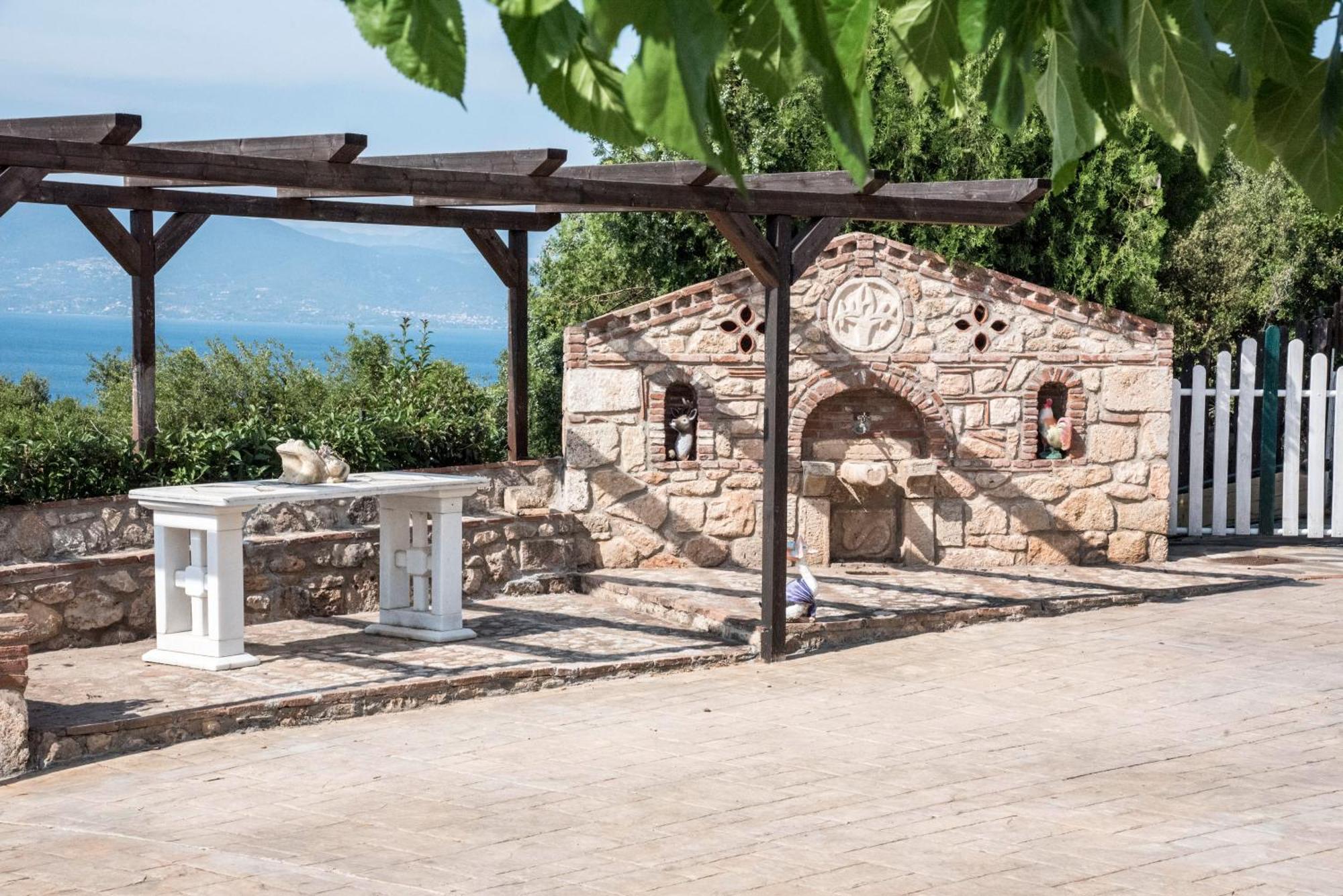 Anthidon Nature Estate & Farm Χαλκίδα Δωμάτιο φωτογραφία